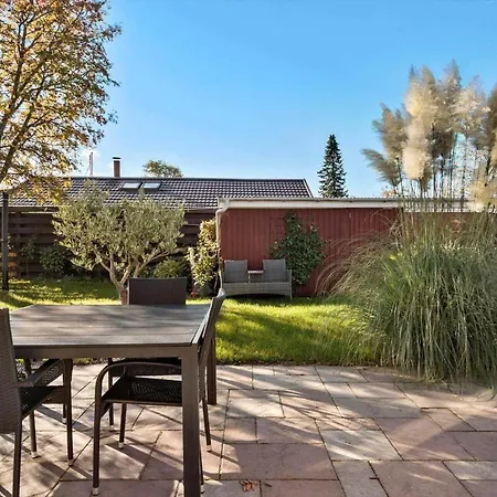 S718-stroby-svalemosevej-18 Strøby Ladeplads